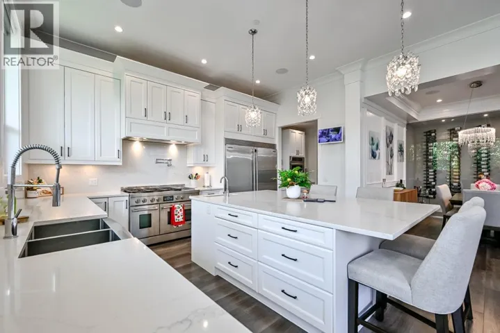 23066 135 AVENUE, Maple Ridge, British Columbia V4R0E6