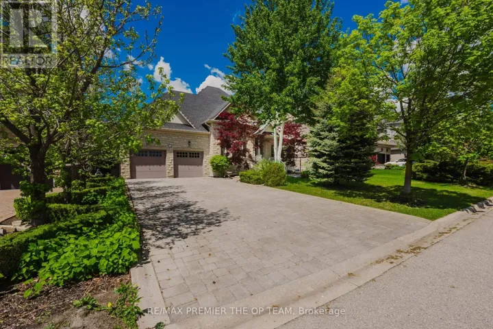 56 PARK RIDGE DRIVE, Vaughan (Kleinburg), Ontario L0J1C0