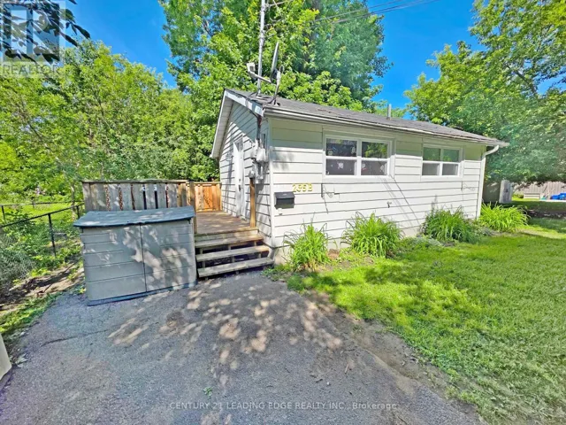 B - 235 BAYVIEW AVENUE, Georgina (Keswick South), Ontario L4P2T4