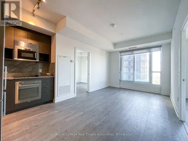 3307 - 7 MABELLE AVENUE, Toronto (Islington-City Centre West), Ontario M5T0C9