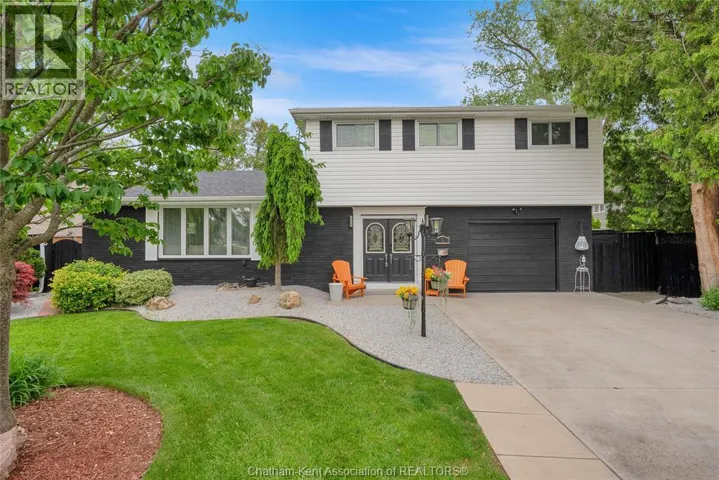 5 Phyllis AVENUE, Chatham, Ontario N7M3B8