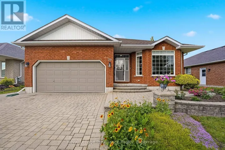 29 HICKORY GROVE, Belleville (Belleville Ward), Ontario K8N5X6