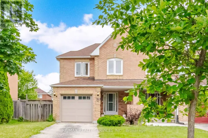 82 MUIRLAND CRESCENT, Brampton (Northwood Park), Ontario L6X4P3