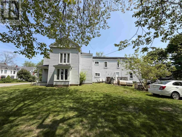 29 Spring Street, Amherst, Nova Scotia B4H1R8