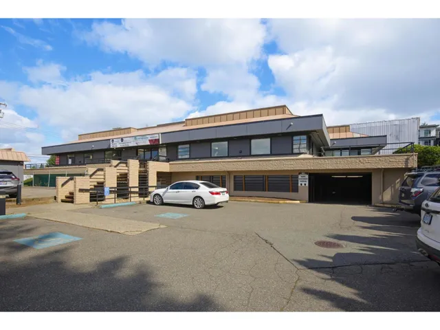 E&F 33623 WILDWOOD DRIVE, Abbotsford, British Columbia V2S1S2
