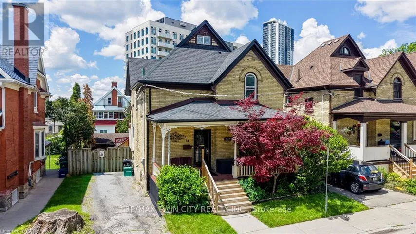 51 IRVIN STREET, Kitchener, Ontario N2H1K7
