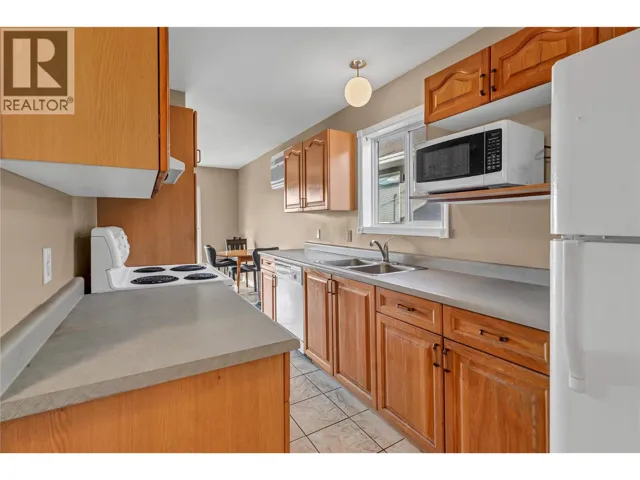 331 Sudbury Avenue, Penticton, British Columbia V2A8M7