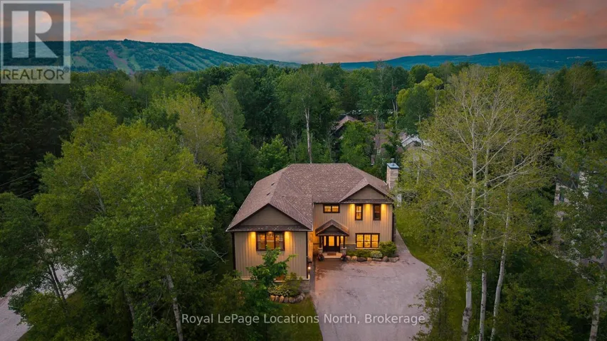 4 WOODVIEW DRIVE, Clearview, Ontario L9Y3Y9