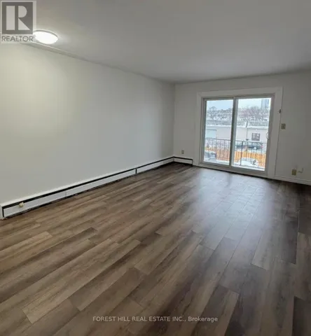 3 - 127 ANN STREET, Kitchener, Ontario N2B1Y2