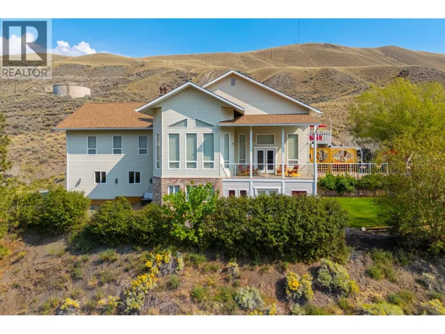 988 Collins Road, Cache Creek, British Columbia V0K1H0