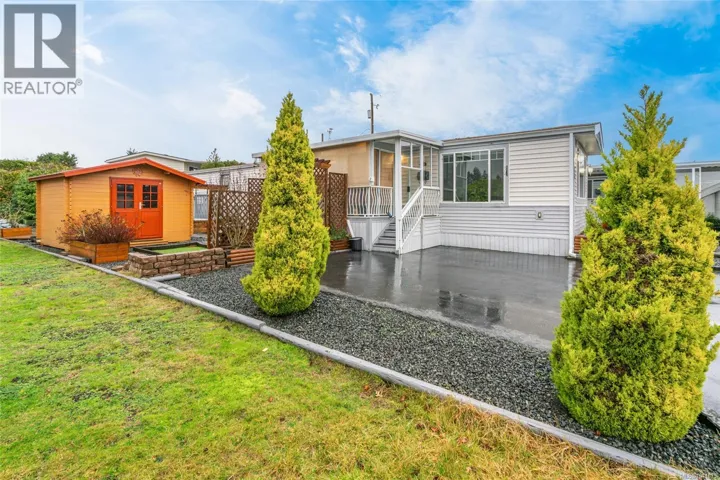 64 6325 Metral Dr, Nanaimo, British Columbia V9T6P9