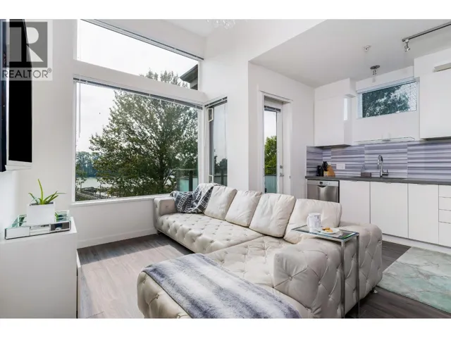 312 3138 RIVERWALK AVENUE, Vancouver, British Columbia V5S0B6