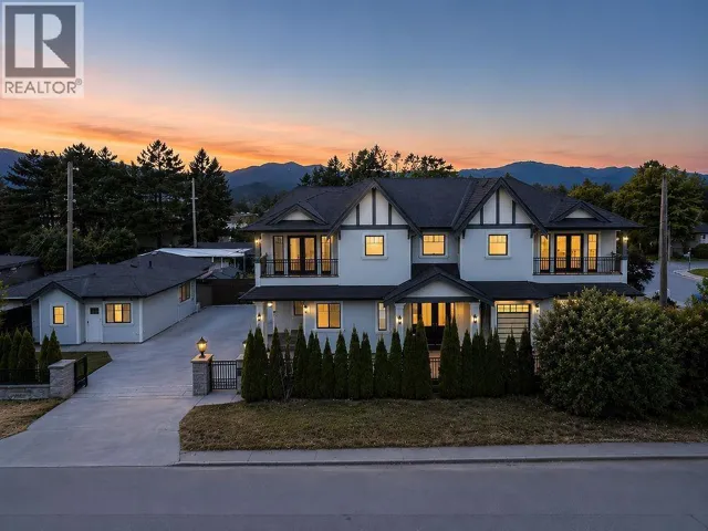 6669 GEORGIA STREET, Burnaby, British Columbia V5B4G4
