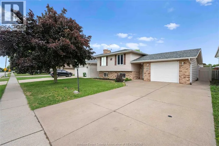 12184 McNorton, Tecumseh, Ontario N8N3Z6