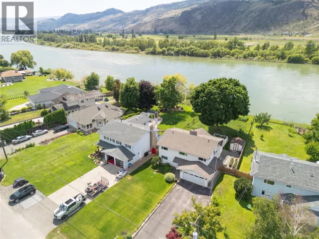 4061 DAVIE Road, Kamloops, British Columbia V2H1K8