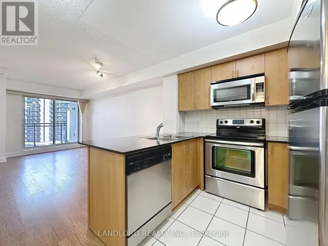 801 - 1070 SHEPPARD AVENUE W, Toronto (York University Heights), Ontario M3J0G8