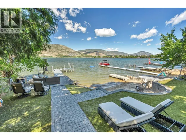 3997 Lakeside Road, Penticton, British Columbia V2A8W1