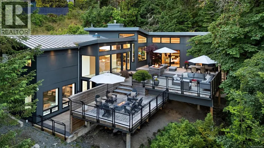 977 Grandview St, Duncan, British Columbia V9L5Y7
