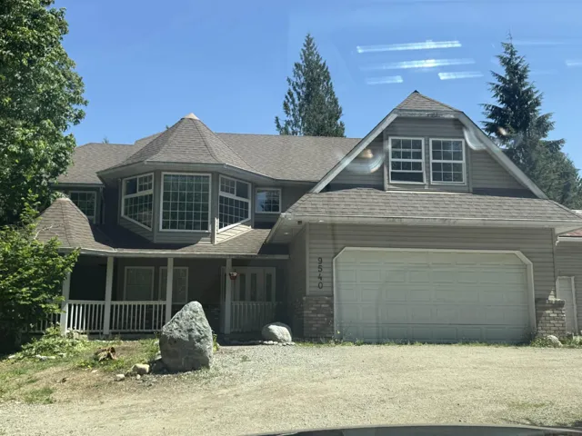 9540 WOODWARD STREET, Mission, British Columbia V4S1H9