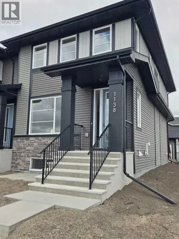 1138 Cobblestone Boulevard SW, Airdrie, Alberta T4B0R7