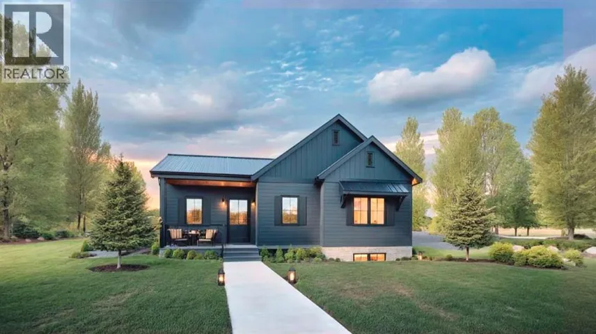 325 Flare Avenue SW, Diamond Valley, Alberta T0L2A0