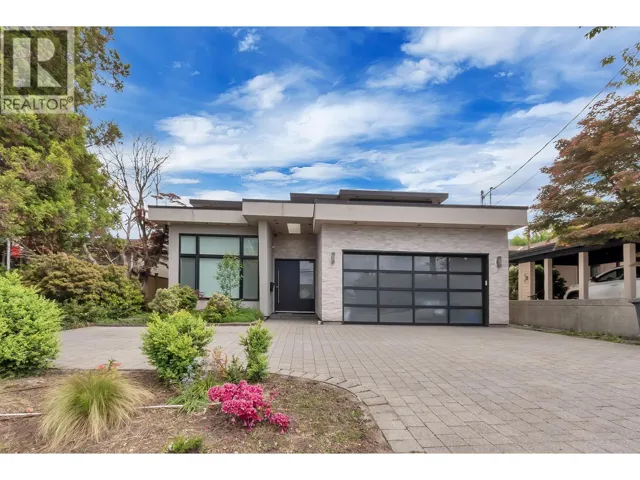 440 W QUEENS ROAD, North Vancouver, British Columbia V7N2K7