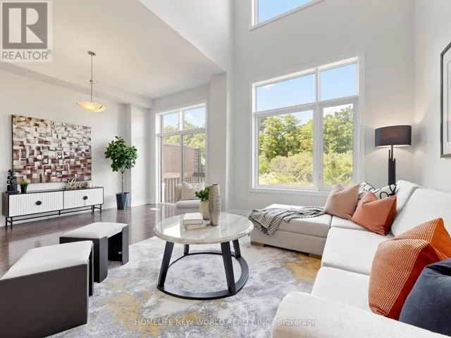 590 MARC SANTI BOULEVARD, Vaughan (Patterson), Ontario L6Z4Z8