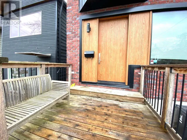 32 ELMER AVENUE, Toronto (The Beaches), Ontario M4L3R7