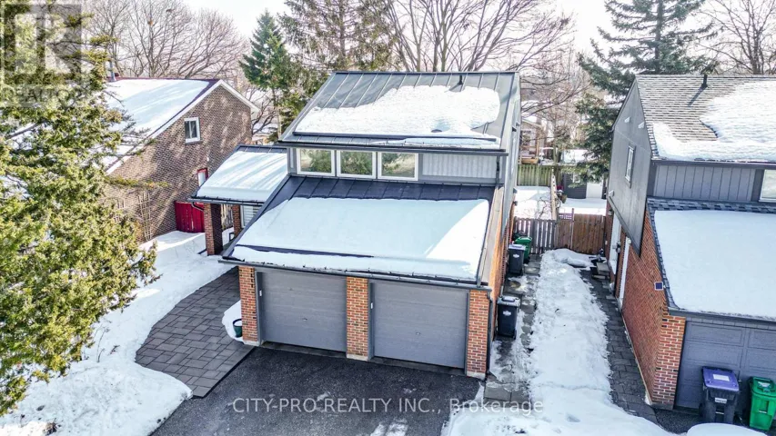 2848 WINDWOOD DRIVE, Mississauga (Meadowvale), Ontario L5N1W6