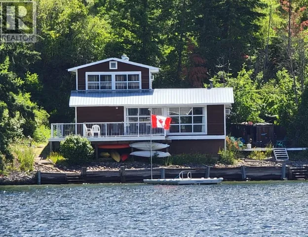 2257 Chief Atahm Drive, Adams Lake, British Columbia V0E1M2