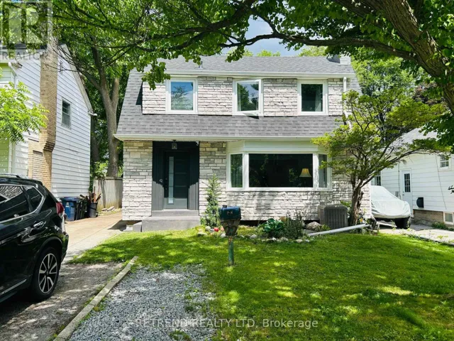 22 WENTWORTH AVENUE, Toronto (Lansing-Westgate), Ontario M2N1T6