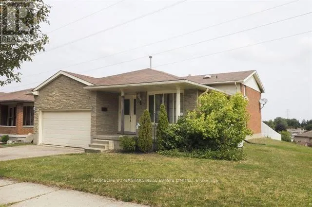 2 HODDLE CRESCENT, Kitchener, Ontario N2N2N2