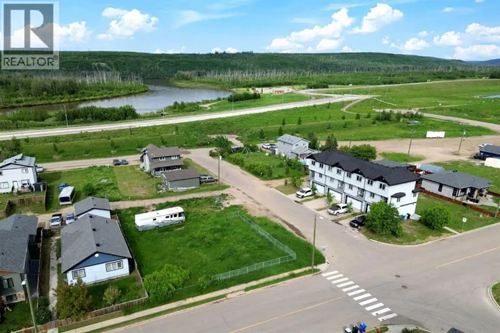 7204 Bulyea Avenue, Fort McMurray, Alberta T9H1B3