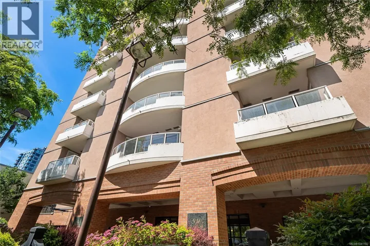 402 930 YATES St, Victoria, British Columbia V8V4Z3