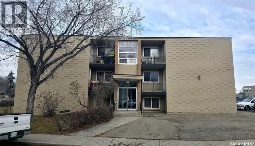 17 2620 5th AVENUE N, Regina, Saskatchewan S4R5E5