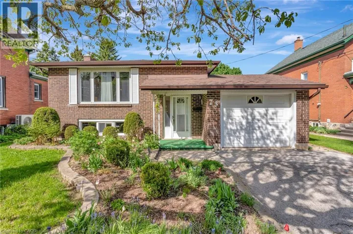 73 BRUNSWICK Avenue, Kitchener, Ontario N2H4E7
