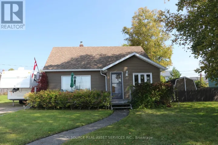 27 SUPERIOR AVENUE, Terrace Bay, Ontario P0T2W0