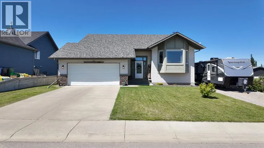 303 Railway Point SE, Langdon, Alberta T0J1X1