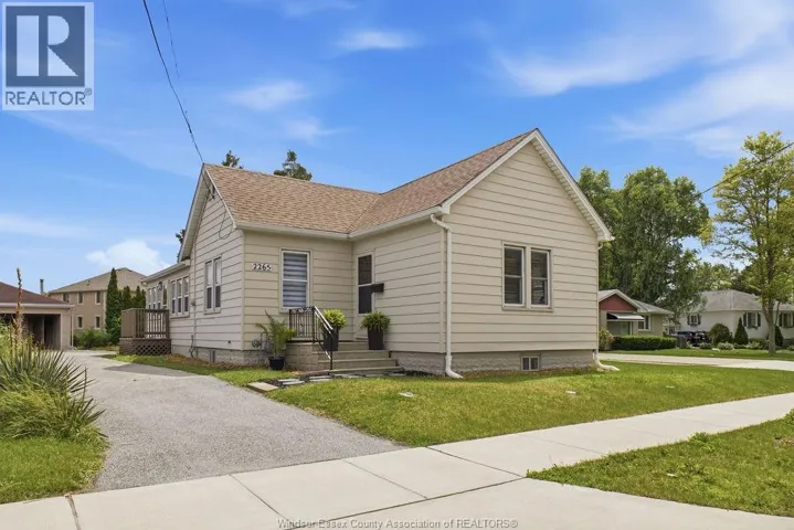 2265 CABANA, Windsor, Ontario N9E3K1