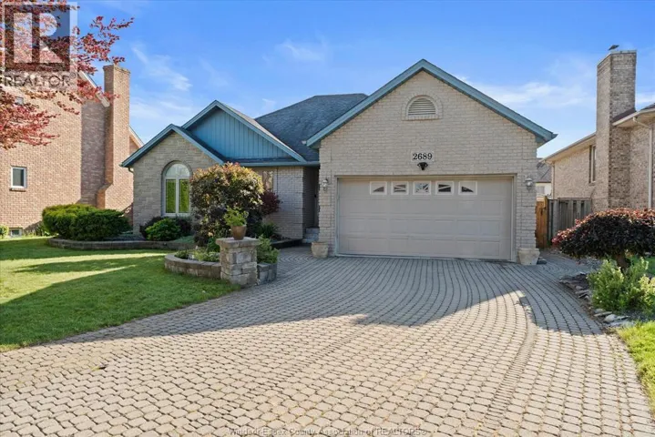 2689 BUTTERY STREET, Windsor, Ontario N9E4L7