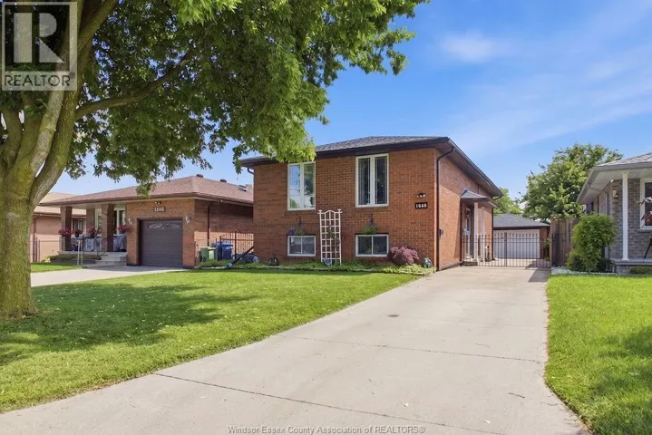 1646 LANGLOIS AVENUE, Windsor, Ontario N8X4M5