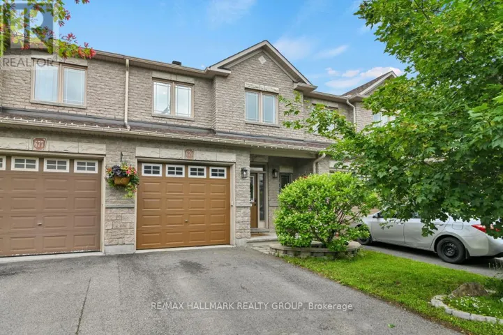 679 PERCIFOR WAY, Ottawa, Ontario K1W0E2