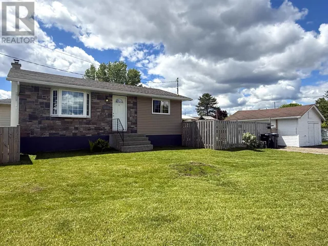 177 Shipley ST, Thunder Bay, Ontario P7A3C6