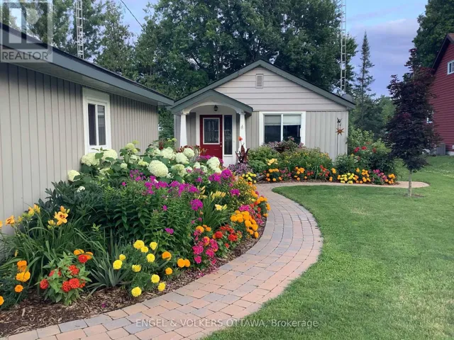 131 BAY STREET, Drummond/North Elmsley, Ontario K7C4K9