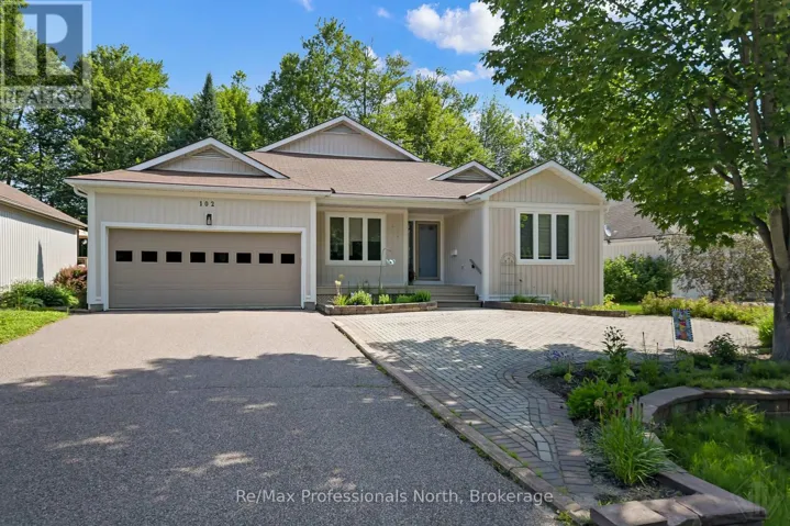 102 PINERIDGE GATE, Gravenhurst (Muskoka (S)), Ontario P1P1Z2