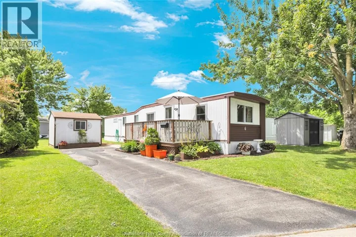 6 VISCOUNT PARKWAY, Essex, Ontario N8M1Y8