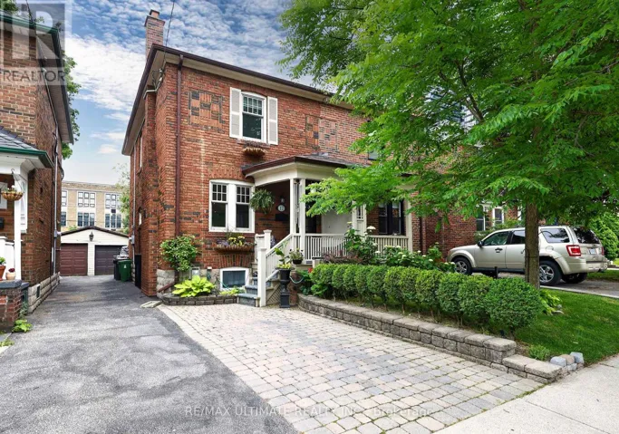 17 ELVINA GARDENS, Toronto (Mount Pleasant East), Ontario M4P1X7