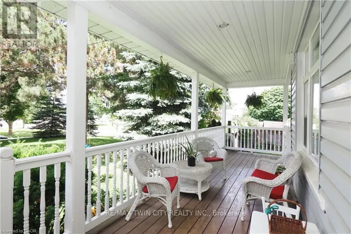 103 BELLEVIEW AVENUE, Waterloo, Ontario N2B1G6