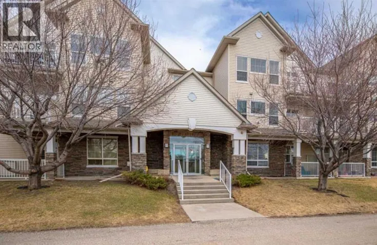 101, 1000 Applevillage Court SE, Calgary, Alberta T2A7Z4