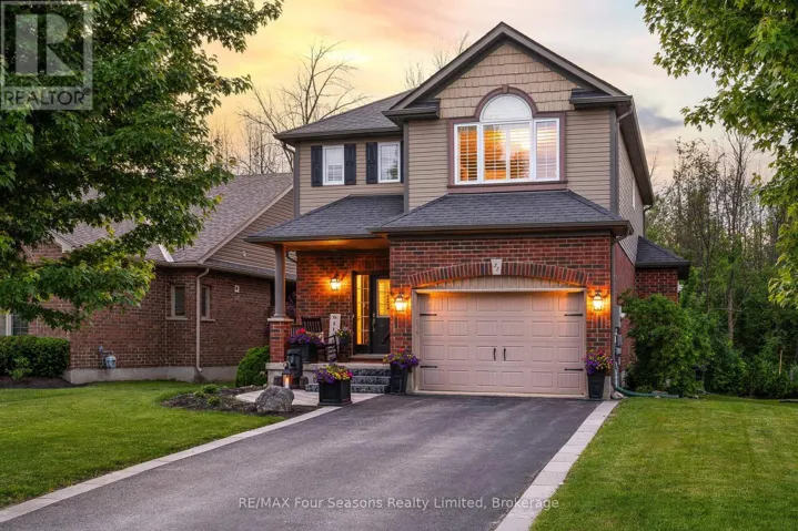 37 CHAMBERLAIN CRESCENT, Collingwood, Ontario L9Y0C9